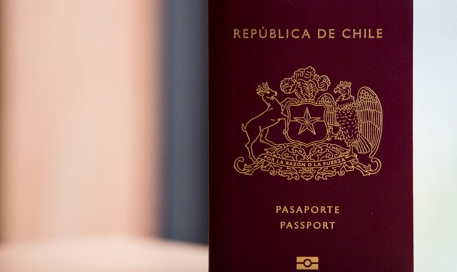 Chile podría pagar un costo tras suspender licitación de pasaportes